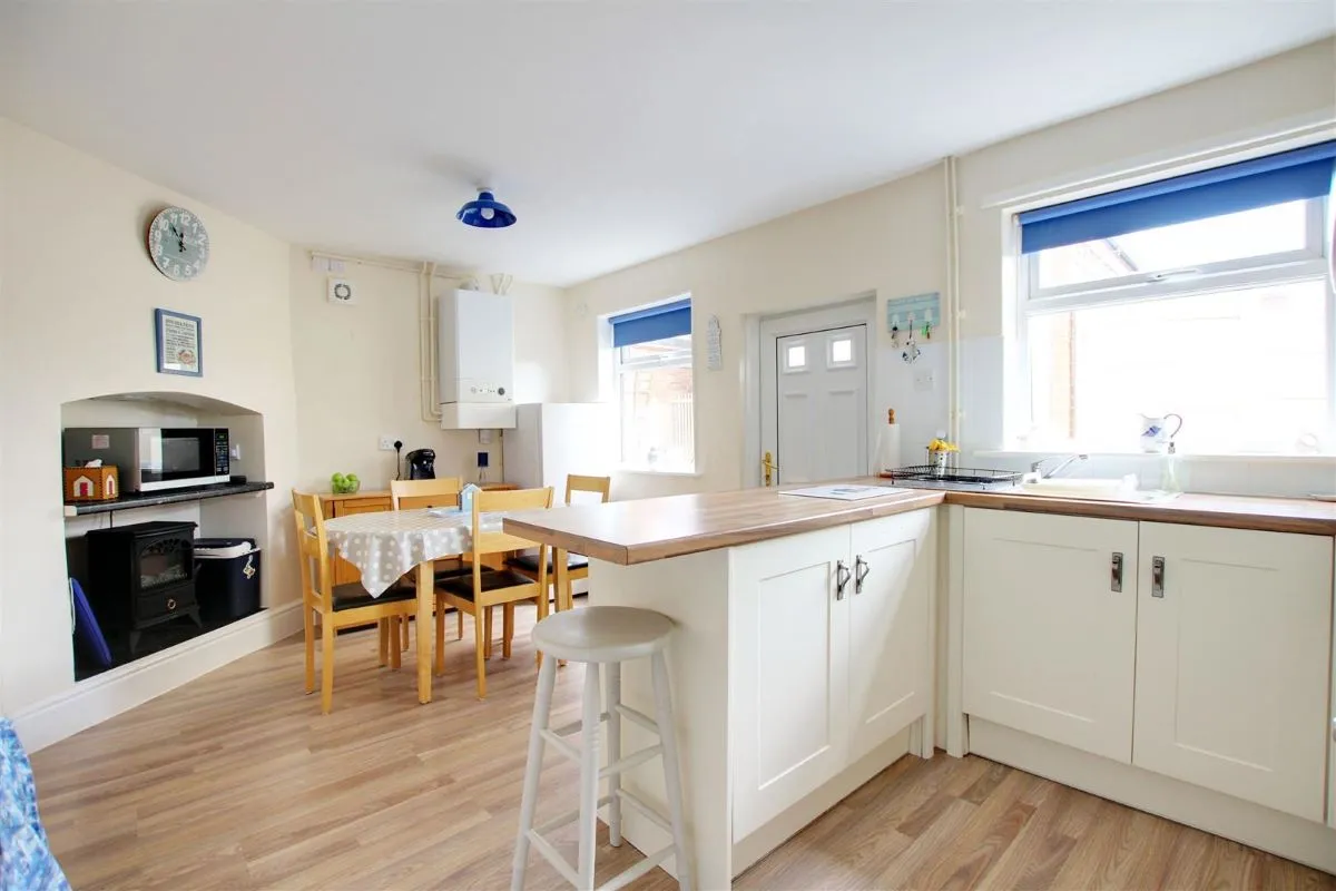Sutton-On-Sea, Mablethorpe, Lincolnshire, LN12 2LT - Online Auctions