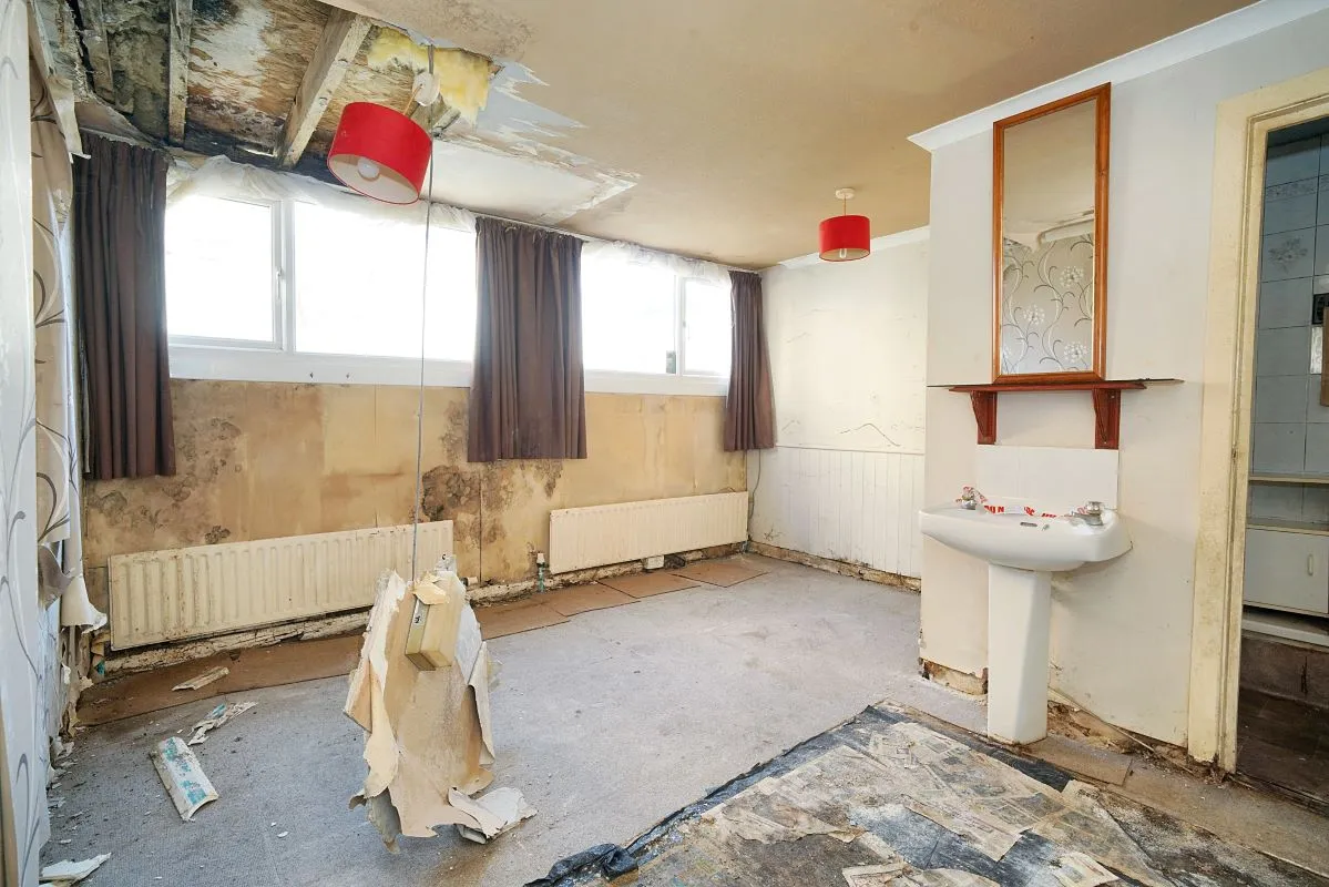 Blackpool, Lancashire, FY1 2BP - Online Auctions