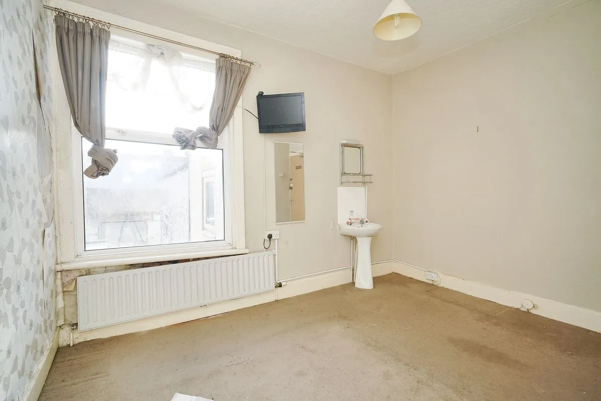 Blackpool, Lancashire, FY1 2BP - Online Auctions