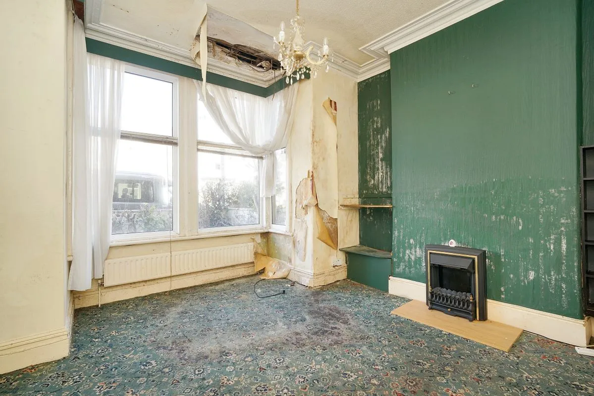 Blackpool, Lancashire, FY1 2BP - Online Auctions