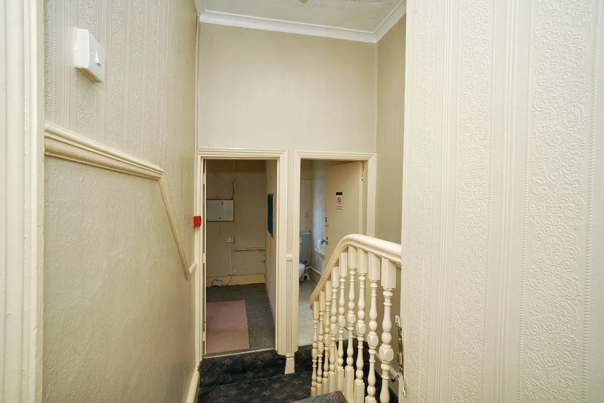 Blackpool, Lancashire, FY1 2BP - Online Auctions