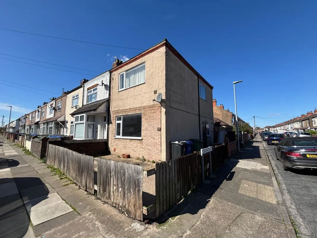 Cleethorpes, South Humberside, DN35 7NU - Online Auctions