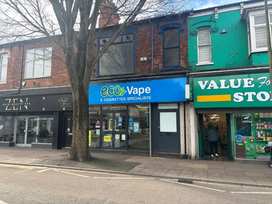 Cleethorpes, South Humberside, DN35 8HL - Online Auctions