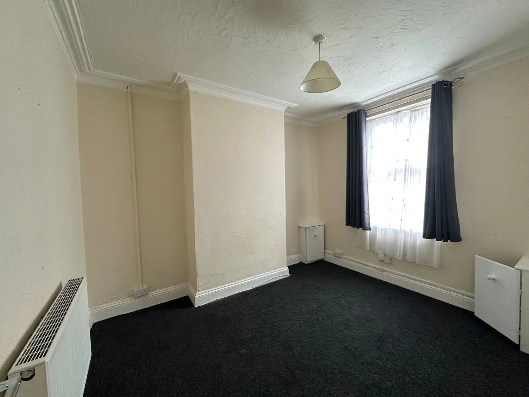 Doncaster, South Yorkshire, DN4 8EJ - Online Auctions