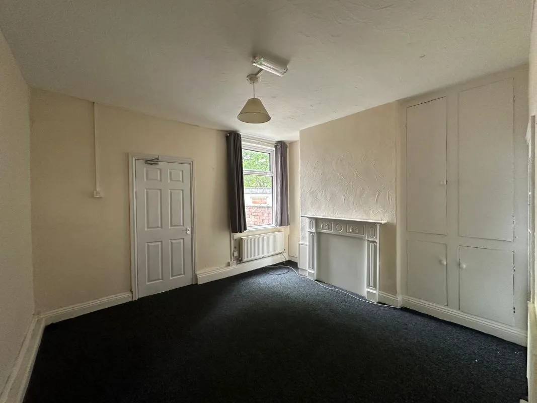 Doncaster, South Yorkshire, DN4 8EJ - Online Auctions