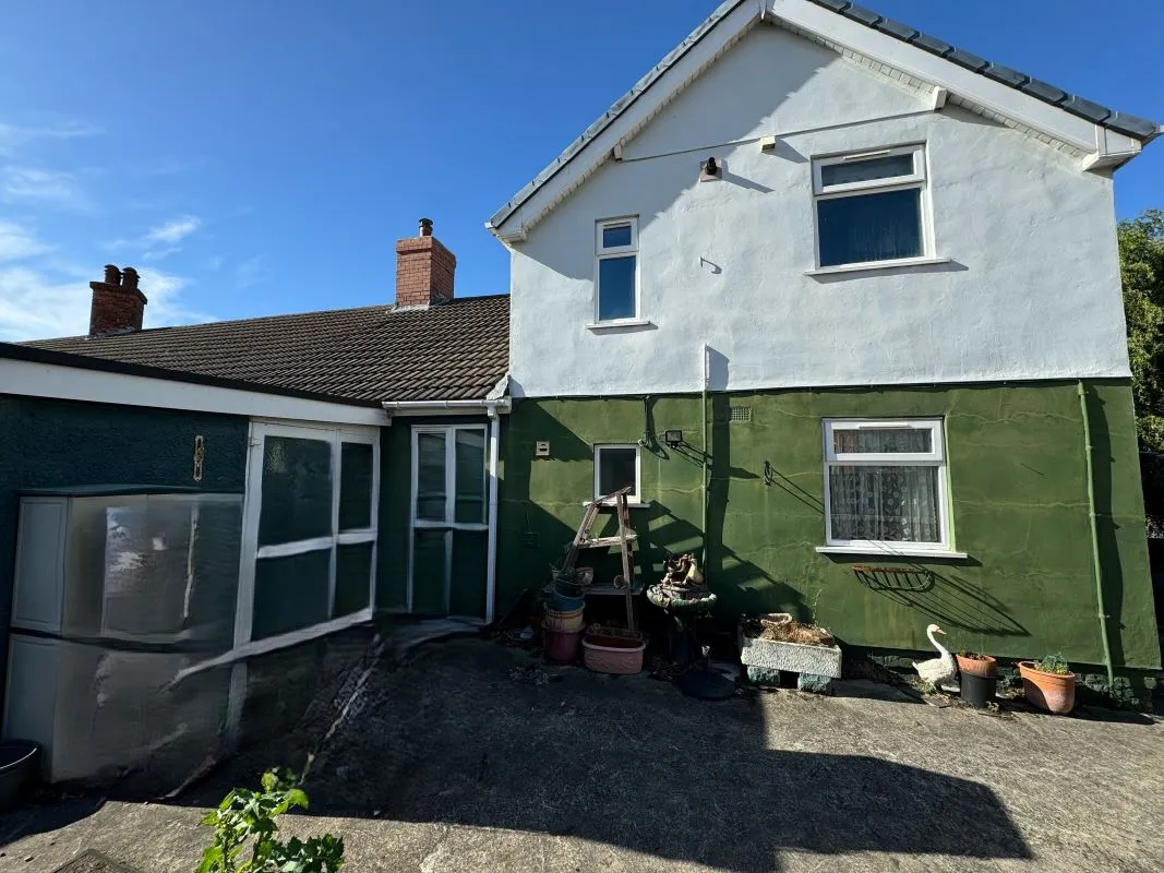 Bircotes, Doncaster, South Yorkshire, DN11 8DJ - Online Auctions