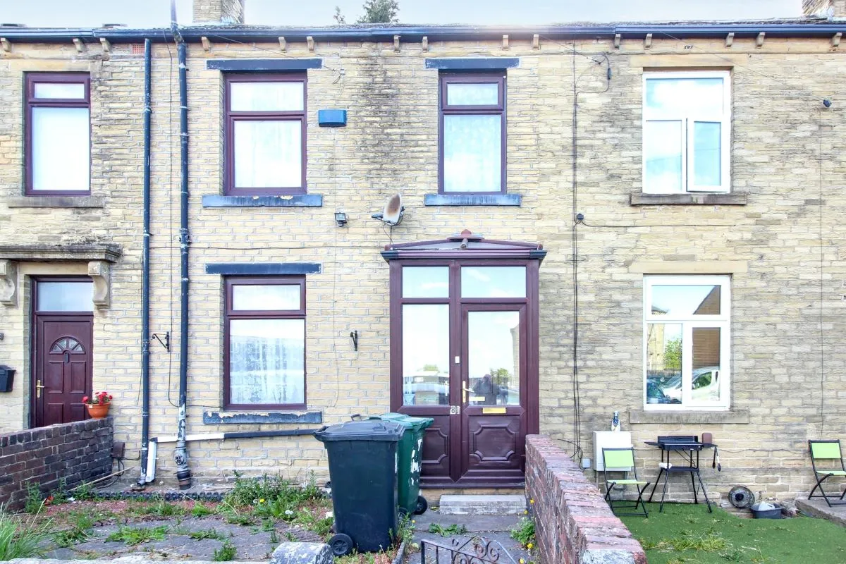 Bradford, West Yorkshire, BD4 0PU - Online Auctions