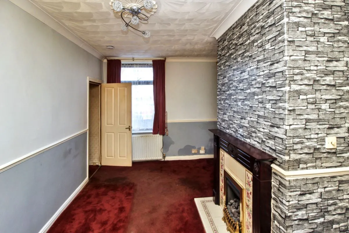 Bradford, West Yorkshire, BD4 0PU - Online Auctions