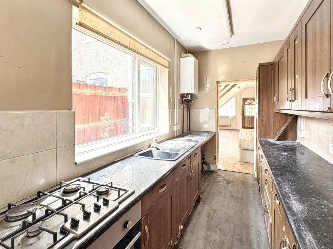 Grimsby, South Humberside, DN32 9BP - Online Auctions