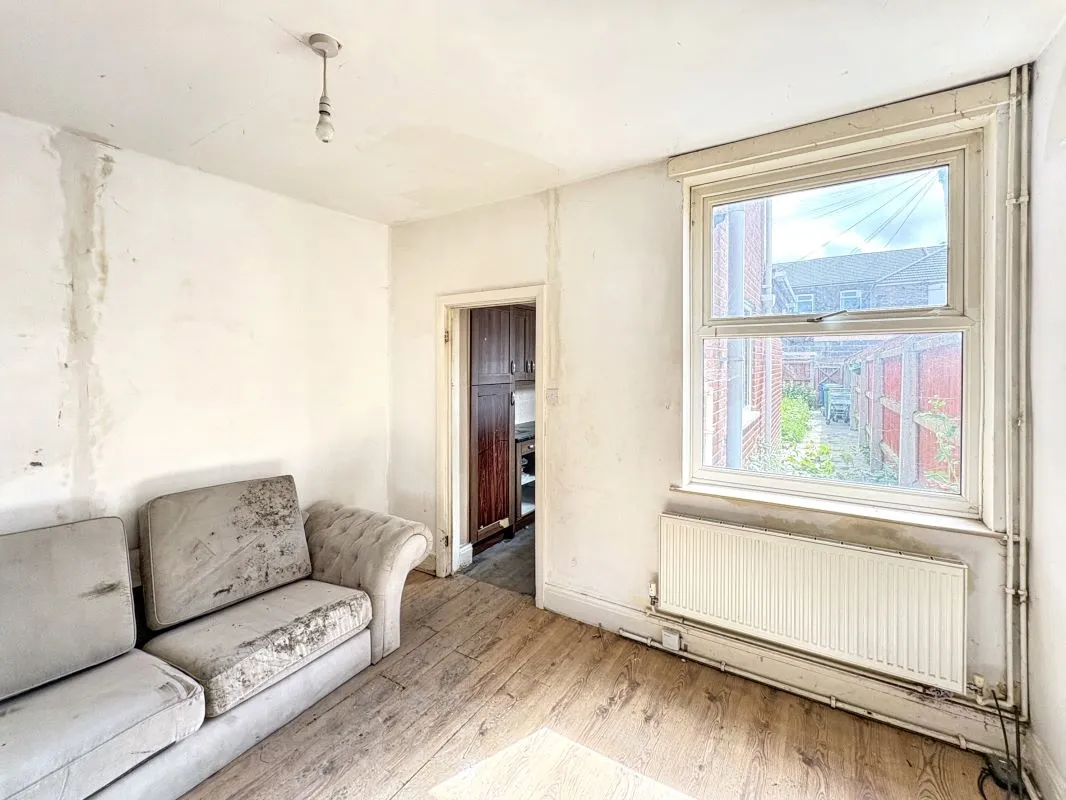 Grimsby, South Humberside, DN32 9BP - Online Auctions