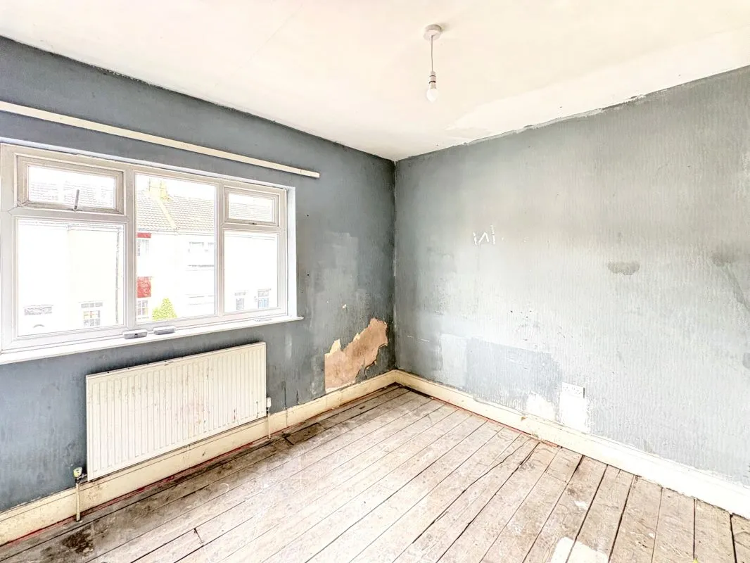 Grimsby, South Humberside, DN32 9BP - Online Auctions