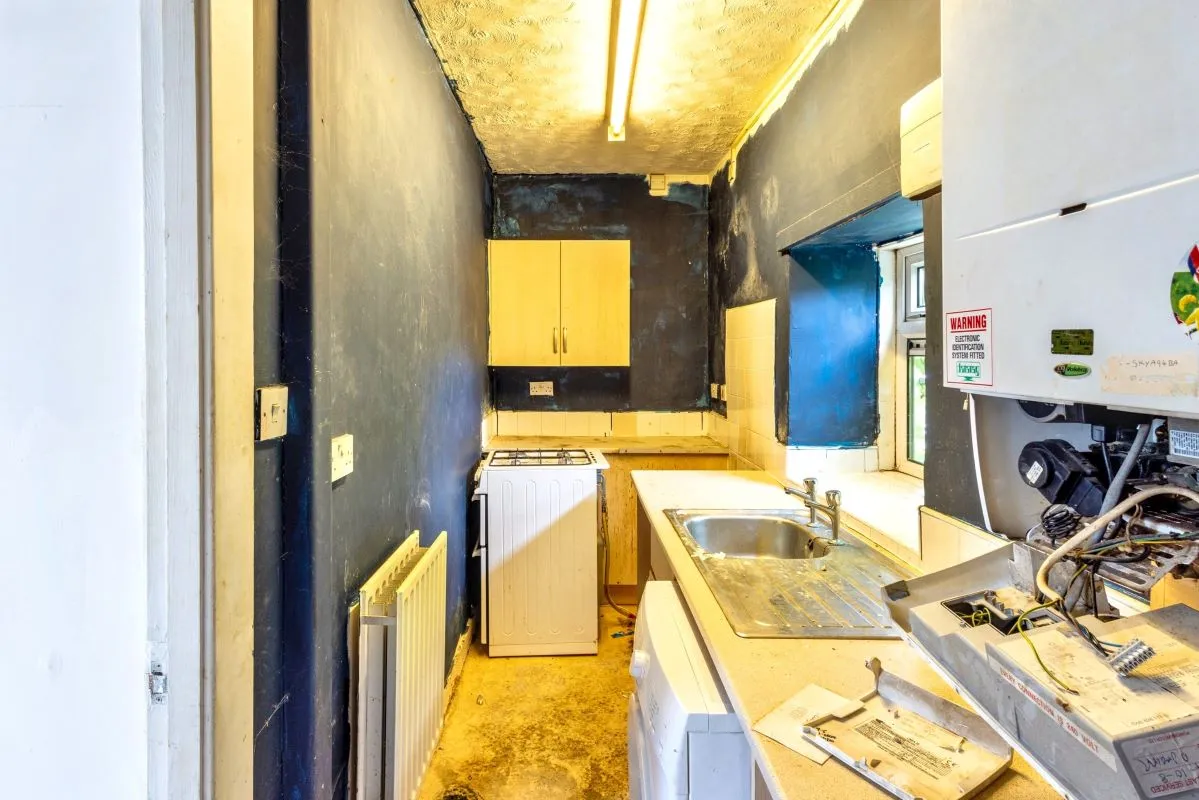 Keighley, West Yorkshire, BD22 7BT - Online Auctions