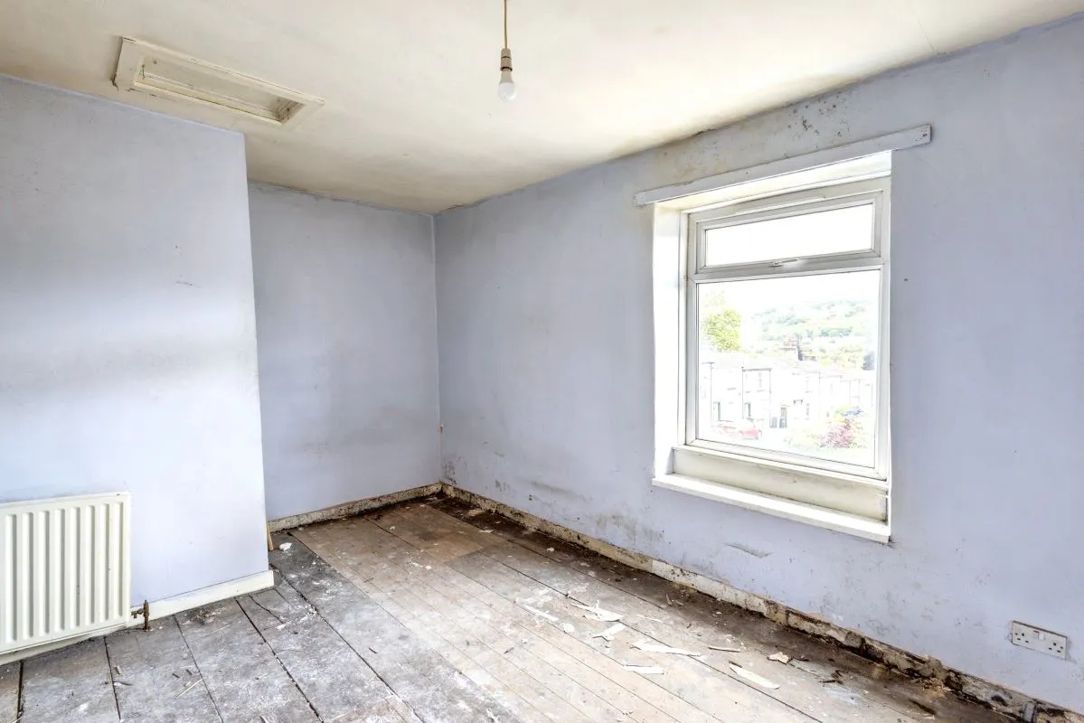 Keighley, West Yorkshire, BD22 7BT - Online Auctions