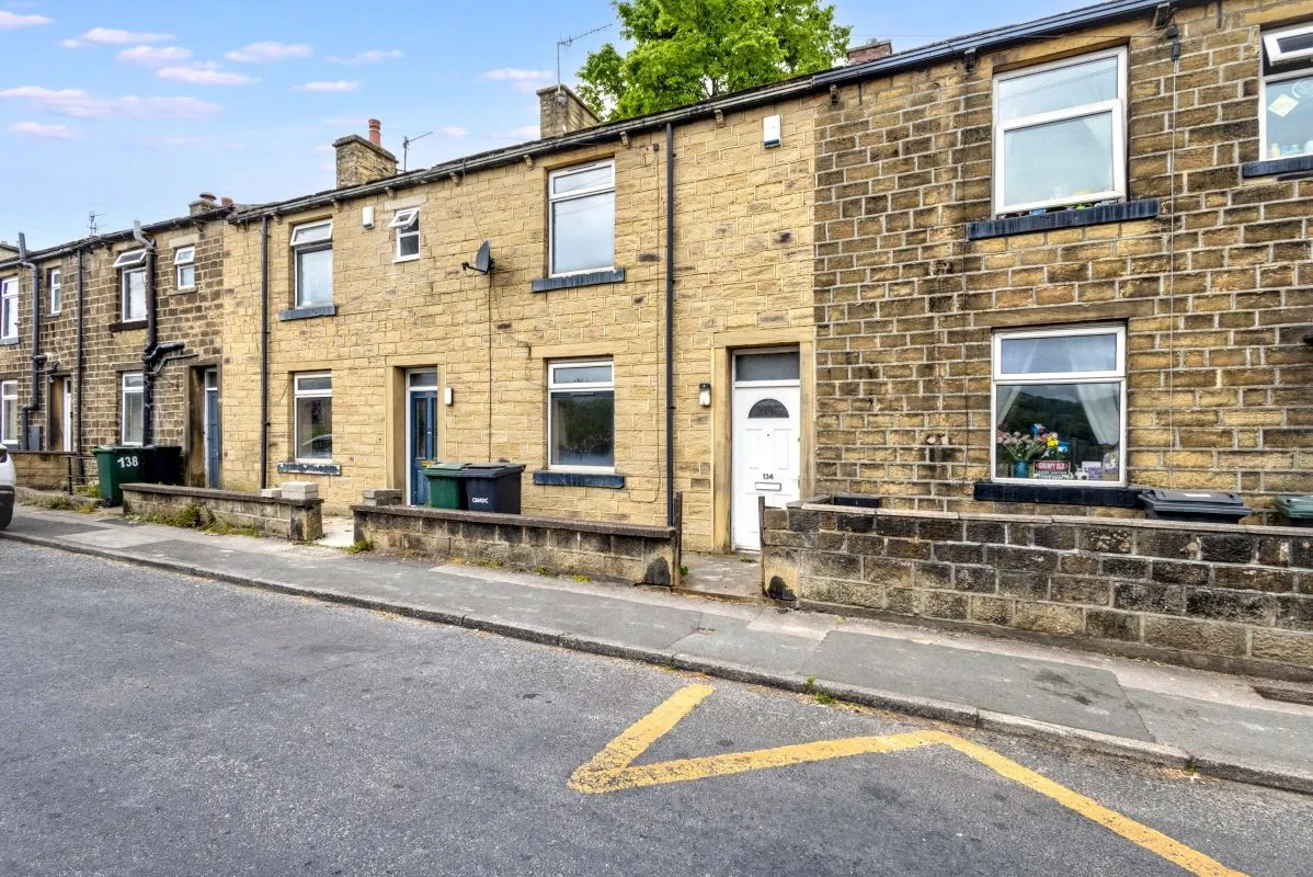 Keighley, West Yorkshire, BD22 7BT - Online Auctions