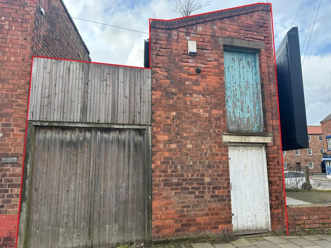 North Street, Gainsborough, Lincolnshire, DN21 2HU - Online Auctions