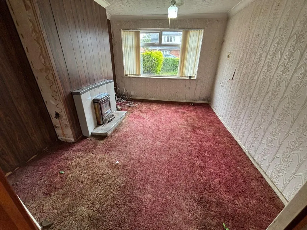 Scunthorpe, South Humberside, DN17 1RS - Online Auctions