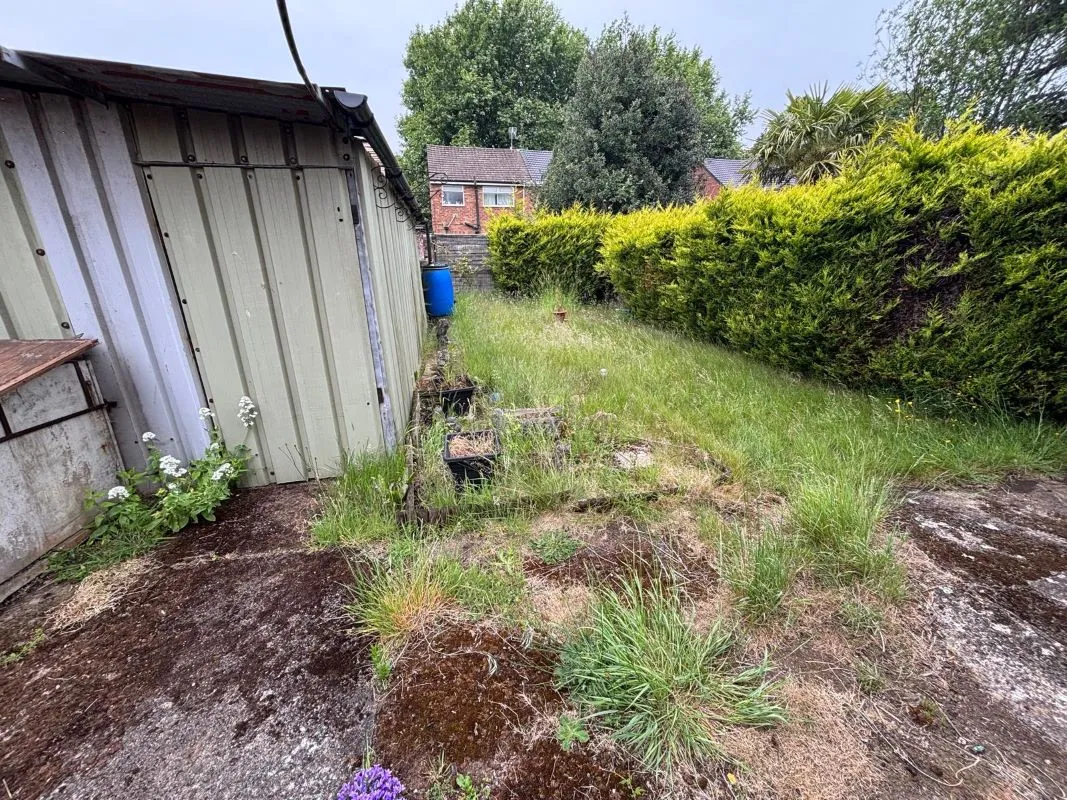 Scunthorpe, South Humberside, DN17 1RS - Online Auctions