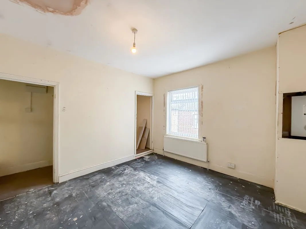 Horden, Peterlee, County Durham, SR8 4LZ - Online Auctions
