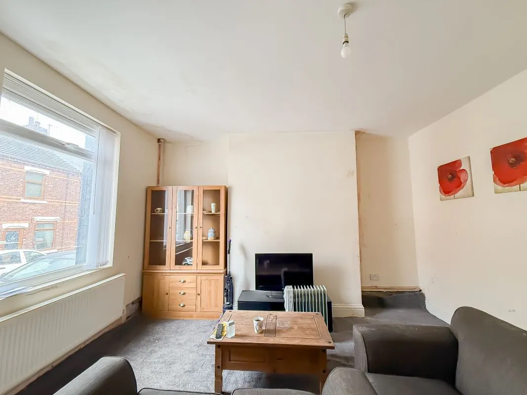 Horden, Peterlee, County Durham, SR8 4LZ - Online Auctions