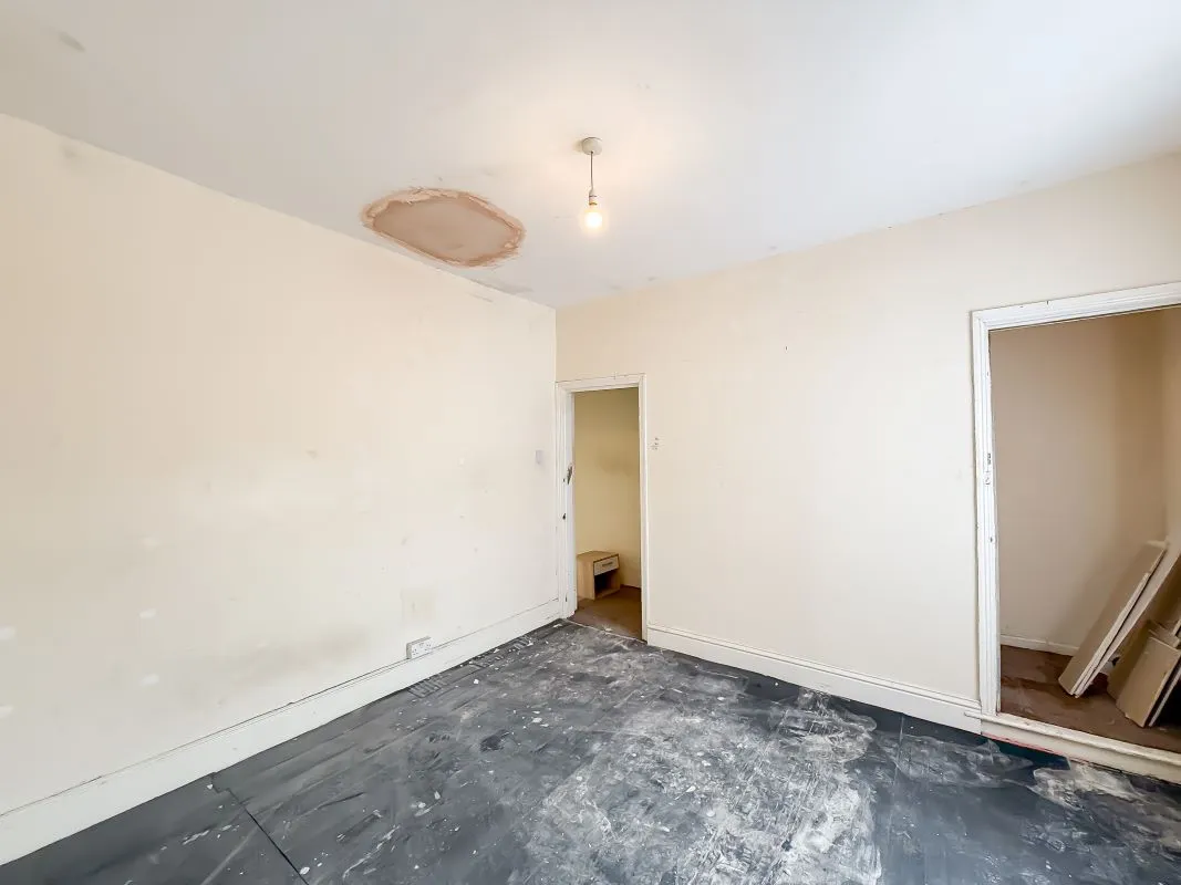 Horden, Peterlee, County Durham, SR8 4LZ - Online Auctions