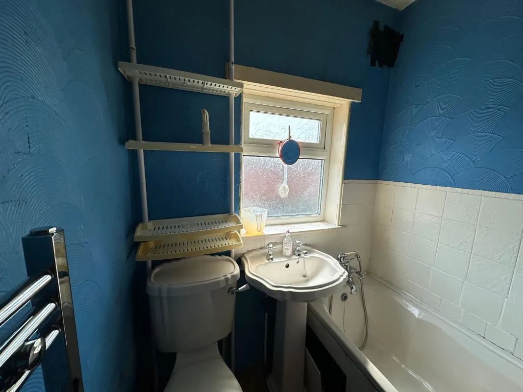 Doncaster, South Yorkshire, DN4 8AN - Online Auctions