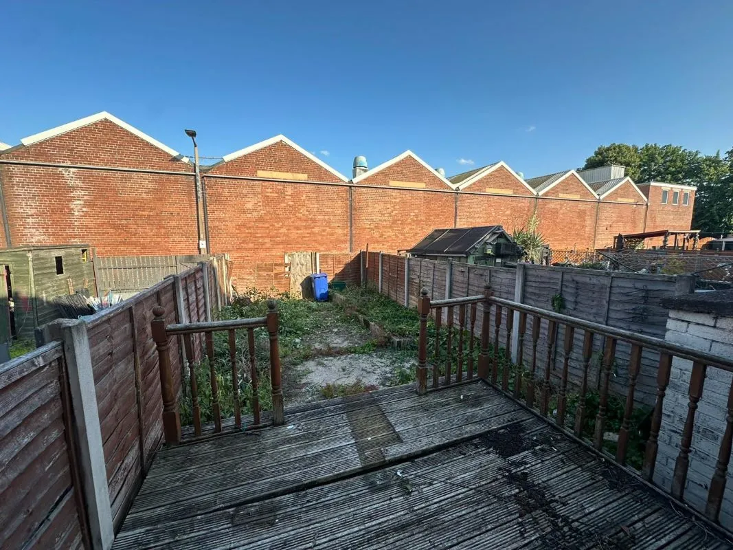 Doncaster, South Yorkshire, DN4 8AN - Online Auctions