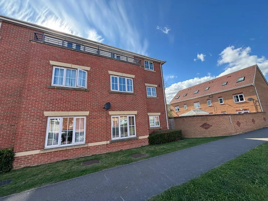 Armthorpe, Doncaster, South Yorkshire, DN3 2FE - Online Auctions