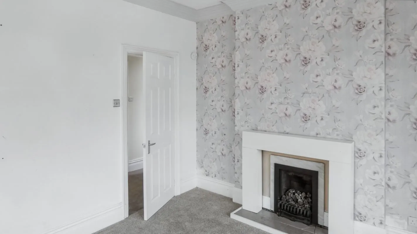 Scarborough, North Yorkshire, YO12 7RT - Online Auctions