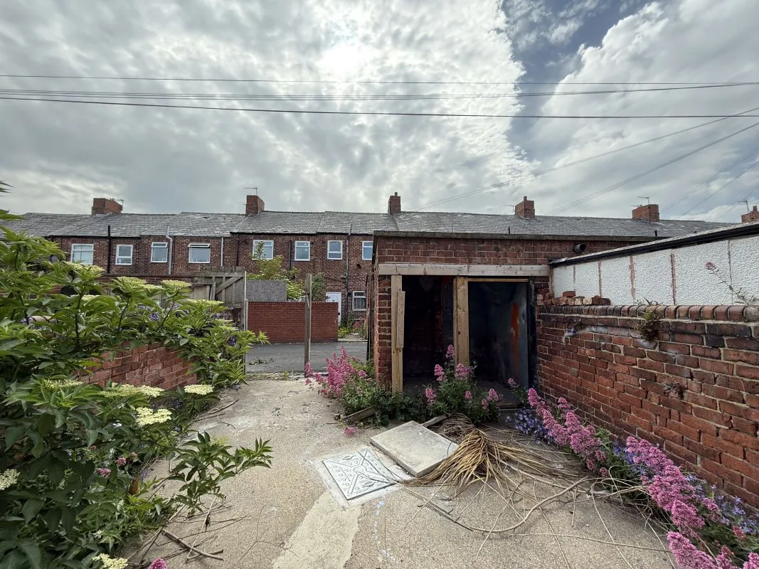 Horden, Peterlee, County Durham, SR8 4NE - Online Auctions