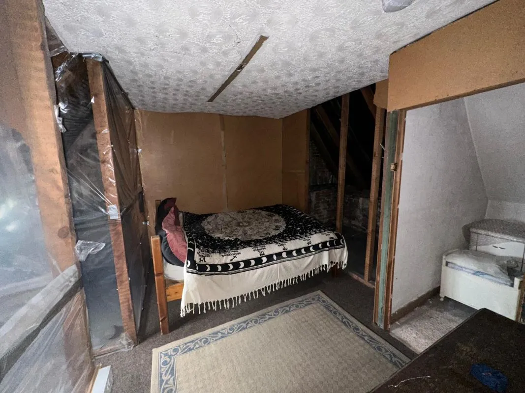 Gainsborough, Lincolnshire, DN21 2JR - Online Auctions