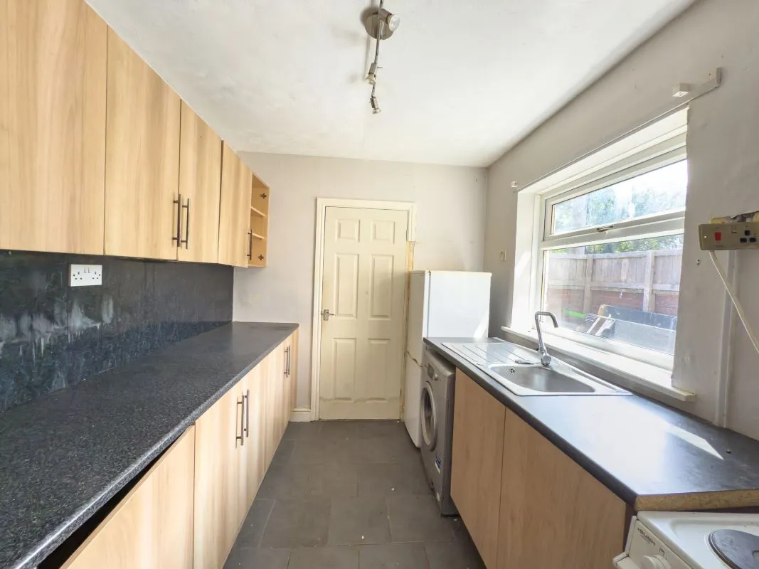 Hetton-Le-Hole, Houghton le Spring, Tyne And Wear, DH5 9EJ - Online Auctions