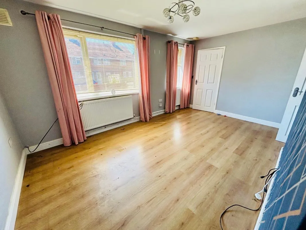 Shirebrook, Mansfield, Nottinghamshire, NG20 8NR - Online Auctions