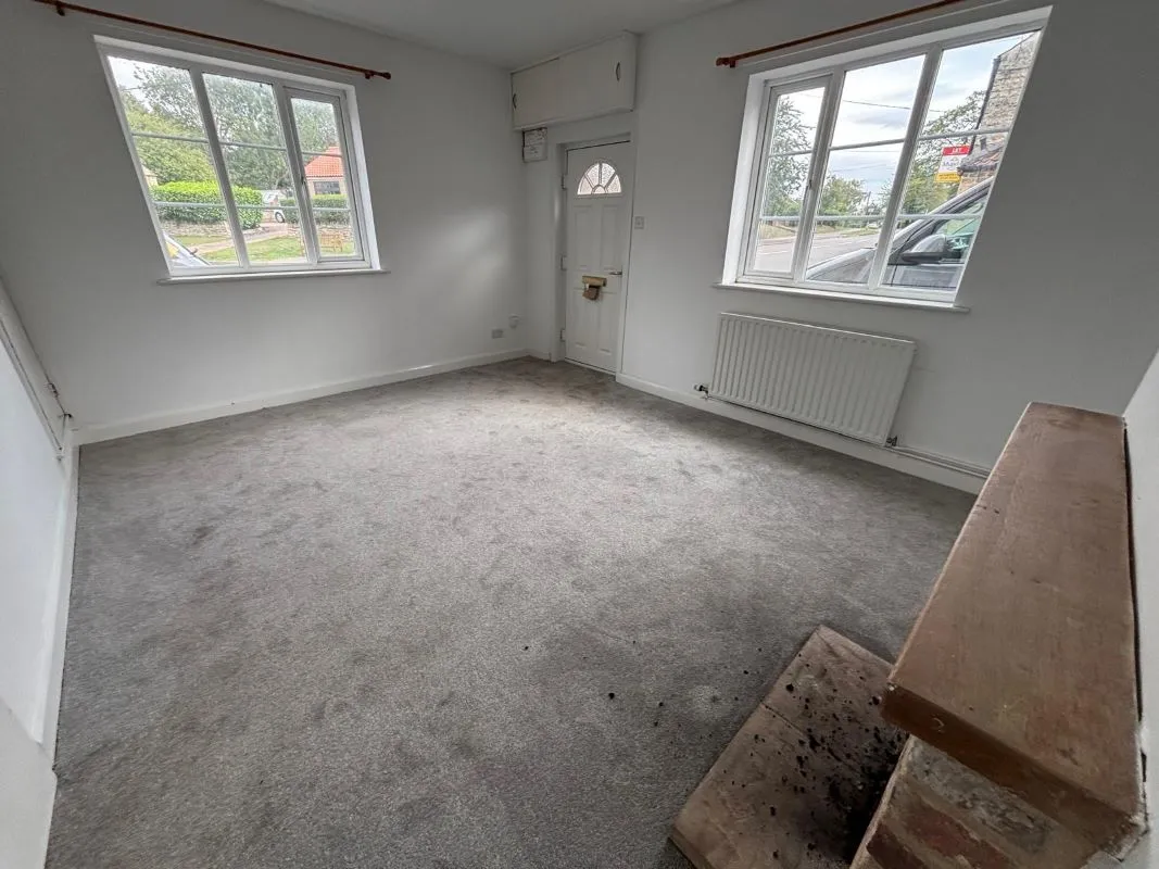 Welton, Lincoln, Lincolnshire, LN2 3JG - Online Auctions