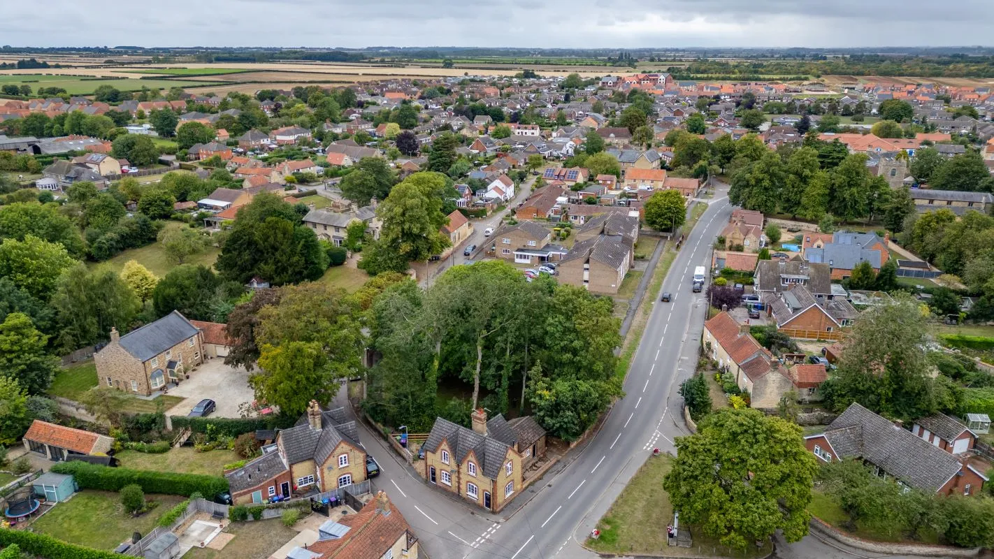 Welton, Lincoln, Lincolnshire, LN2 3JG - Online Auctions