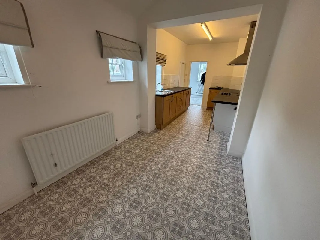 Welton, Lincoln, Lincolnshire, LN2 3JG - Online Auctions