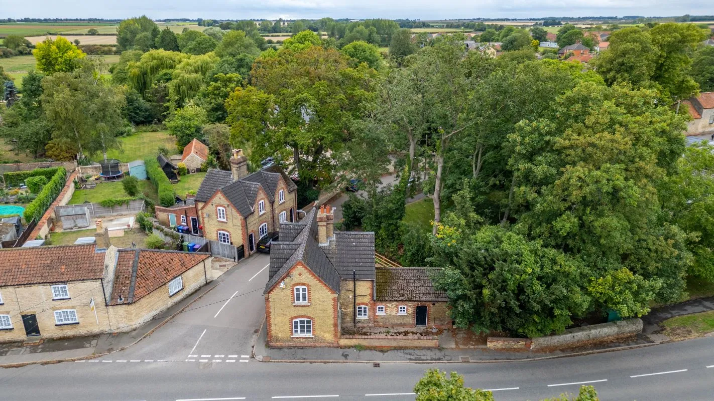 Welton, Lincoln, Lincolnshire, LN2 3JG - Online Auctions