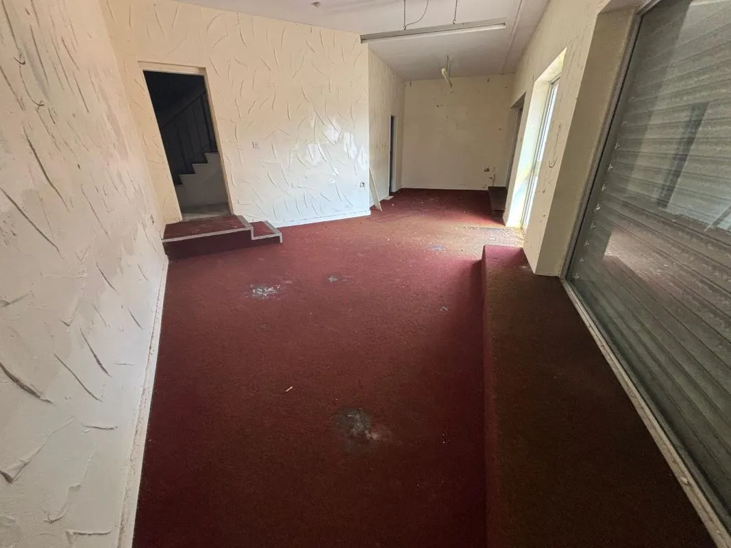 Gainsborough, Lincolnshire, DN21 2DY - Online Auctions