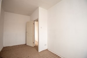 Property for Auction in London