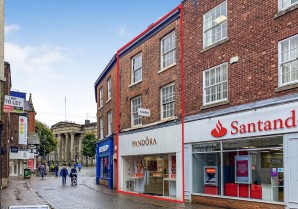 Property for Auction in London