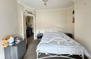 Property for Auction in London
