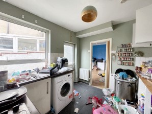 Property for Auction in London