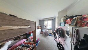 Property for Auction in London