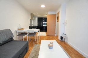 Property for Auction in London