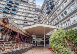 Property for Auction in London
