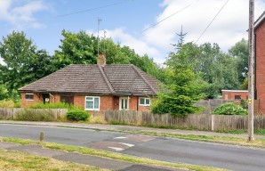 Property for Auction in London