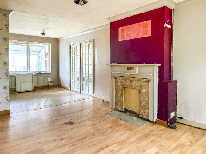 Property for Auction in London - 48 The Drive, Totton, Southampton, Hampshire