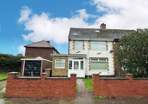 Property for Auction in London