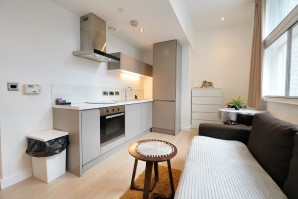 Property for Auction in London