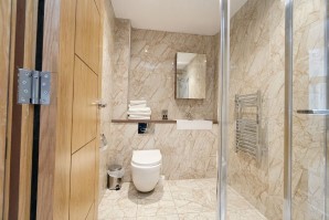 Property for Auction in London