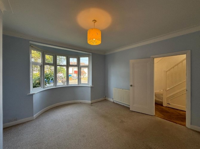 Property for Auction in London - 30 Craddocks Avenue, Ashtead, Surrey